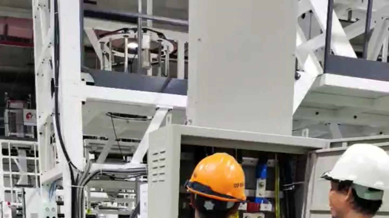 Hiện trường hệ thống công nghiệp và công tác bảo trì